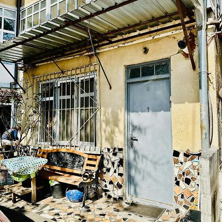 טביליסי Historical Apartment In City Center מראה חיצוני תמונה